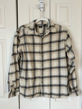 Uniqlo Beige and Black Plaid Flannel Shirt Medium
